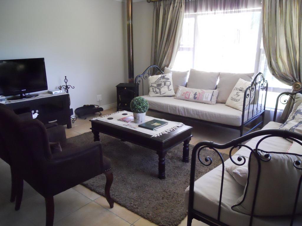 Bella Vista Self Catering Guest House Clarens Exterior photo